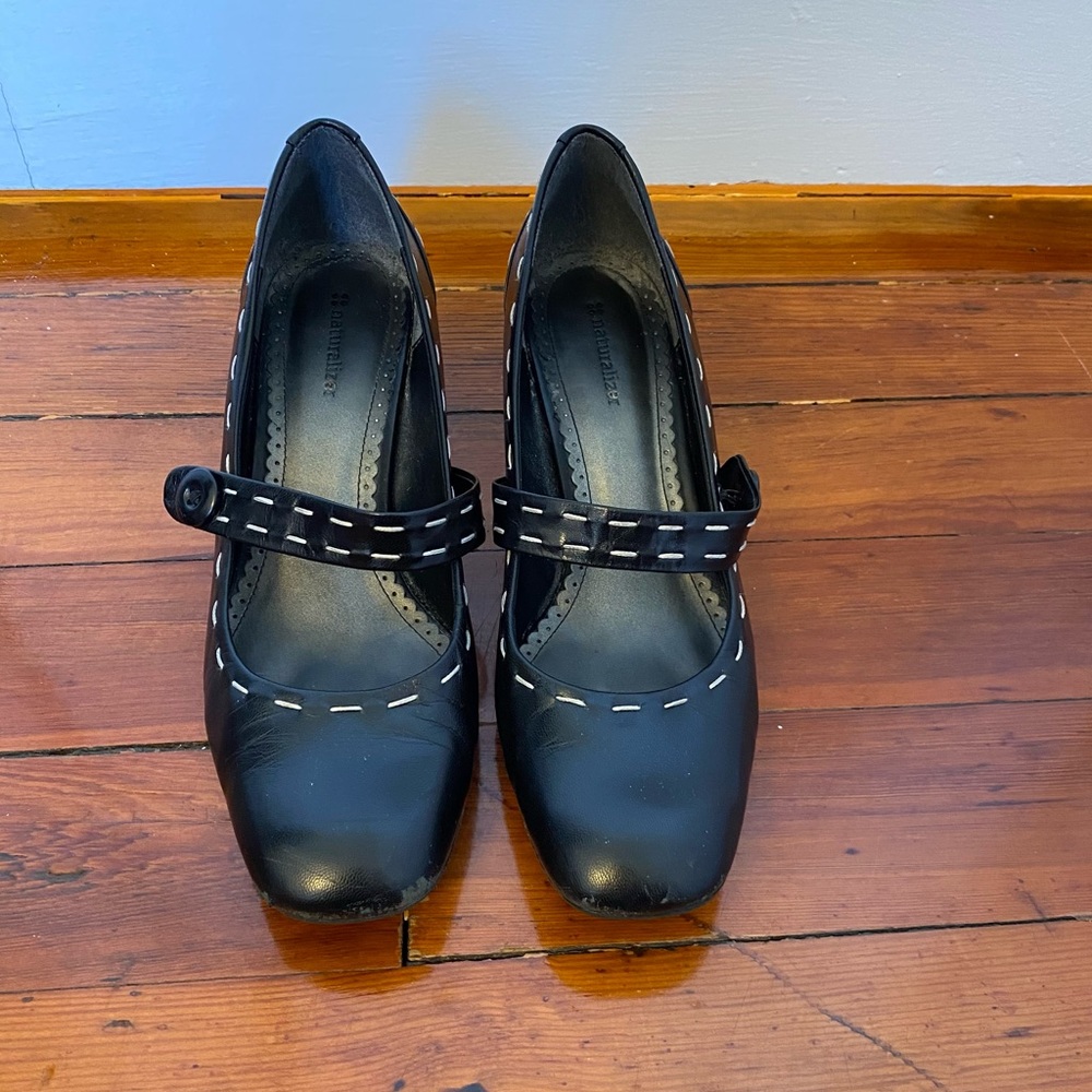 *3 for $30 Naturalized Black Mary Jane White Stitching 10